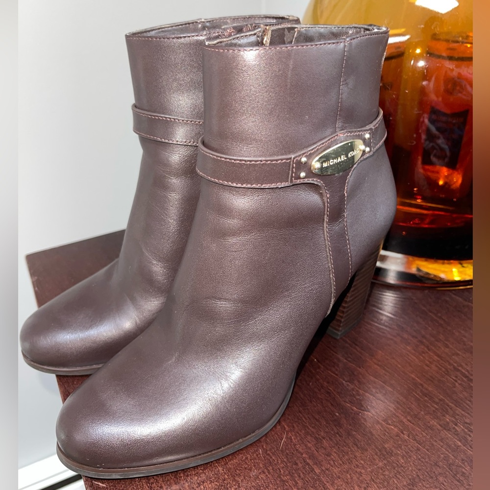Micheal Kors leather booties! Brand new!!!